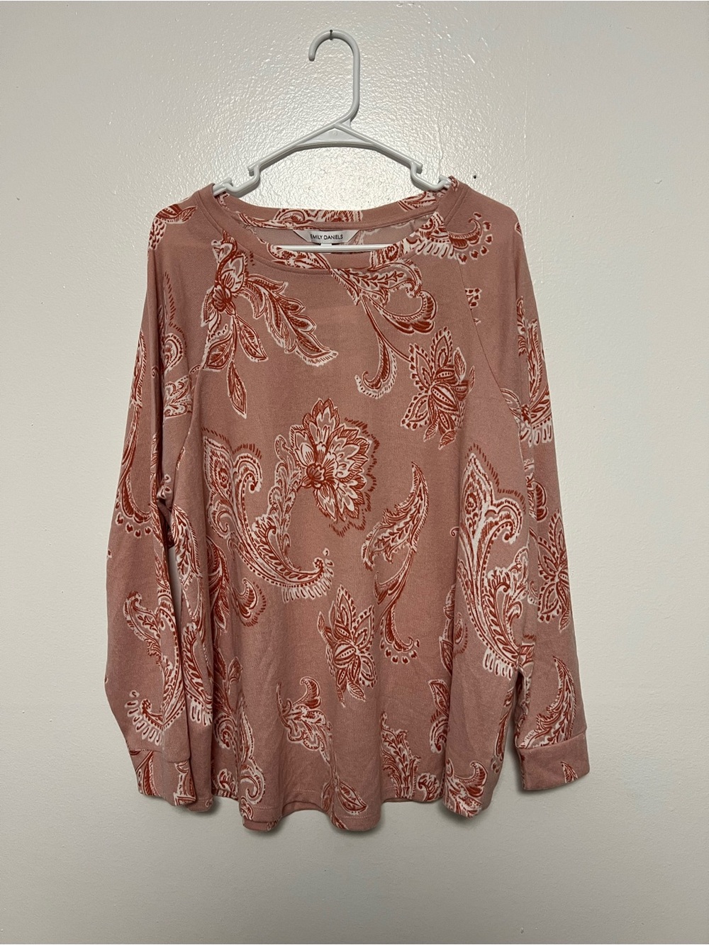 Emily Daniel’s Women’s Rose Pink Floral long Sleeve Top 1x New